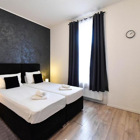 Virtus Apartments And Rooms With Free Private Parking Загреб Екстер'єр фото