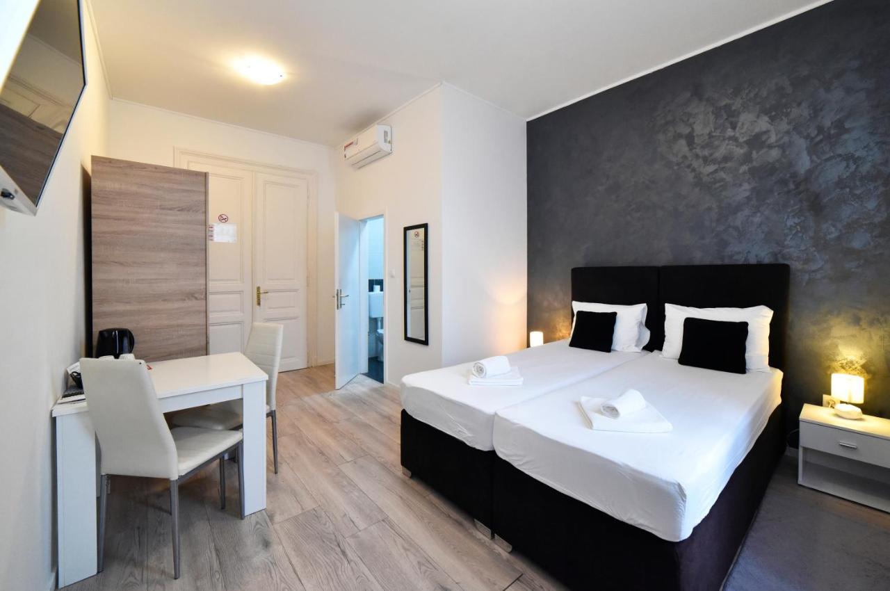 Virtus Apartments And Rooms With Free Private Parking Загреб Екстер'єр фото