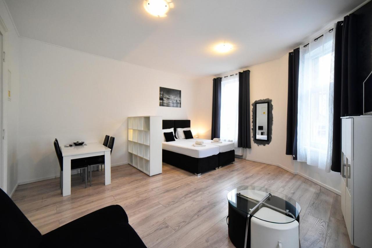 Virtus Apartments And Rooms With Free Private Parking Загреб Екстер'єр фото